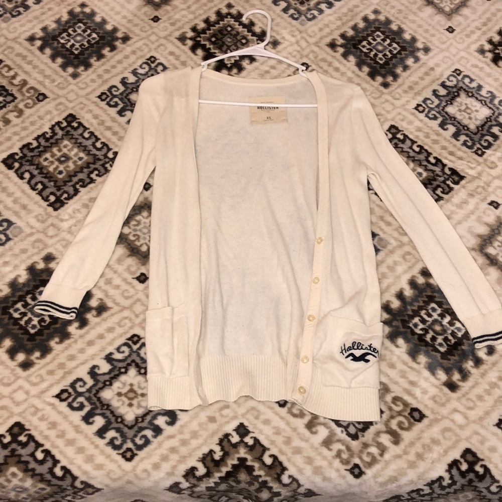 Hollister Cardigan